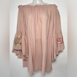 FEATHERS Dusty Rose Boho Peasant Embroidered Floral Off Shoulder Blouse Top Sz M